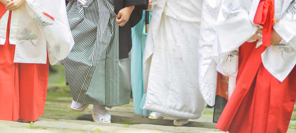 八幡朝見神社